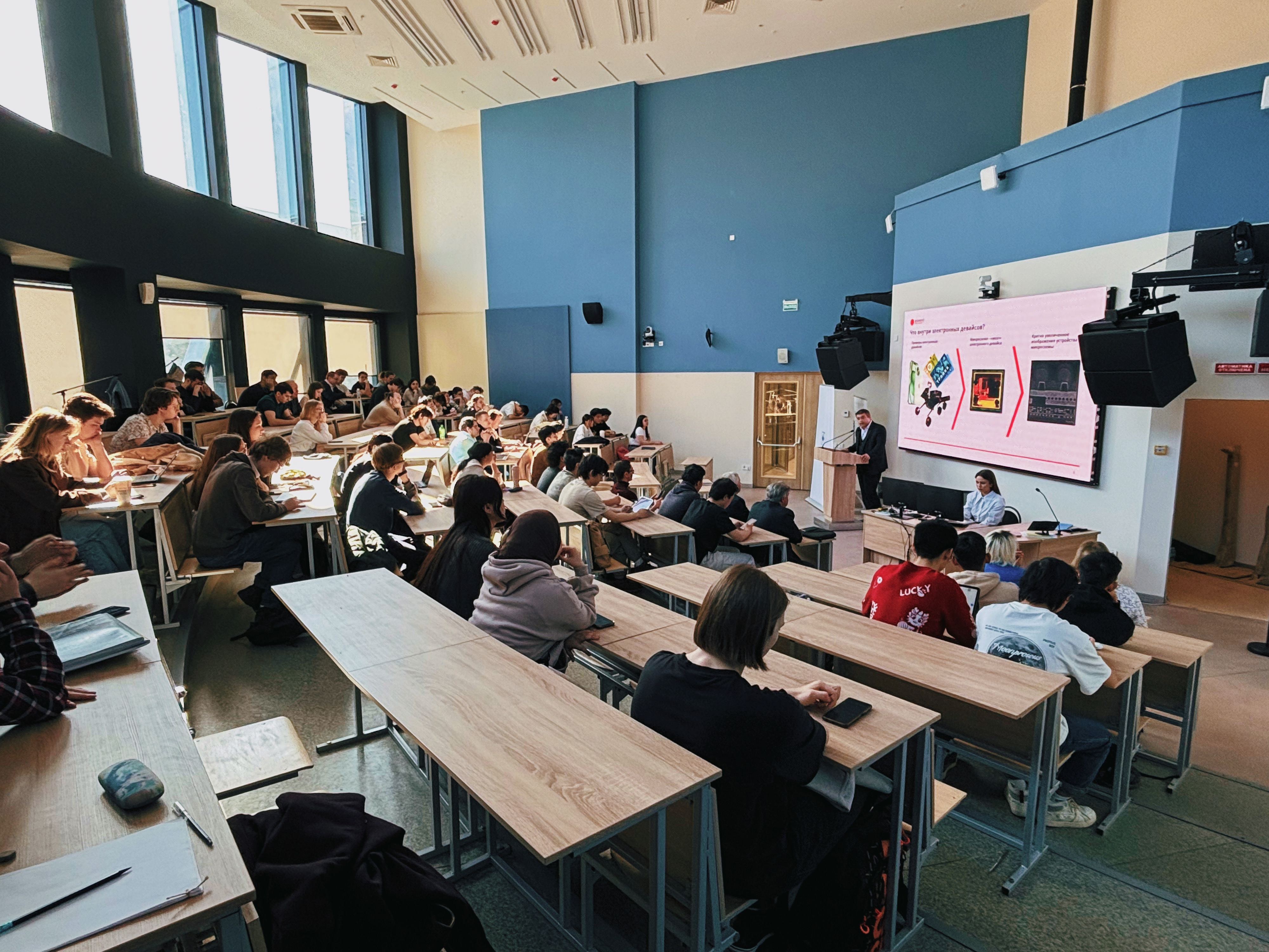 Встреча индустриальных партнеров Вечерних школ «Аэродинамика и прочность» и «Микроэлектроника» со студентами